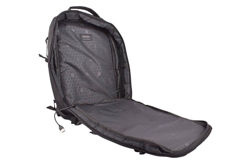 Mochila-Skora-Travel-33x15x46cm