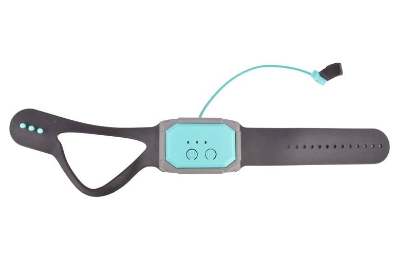Auto-Radio-Control-con-Pulsera