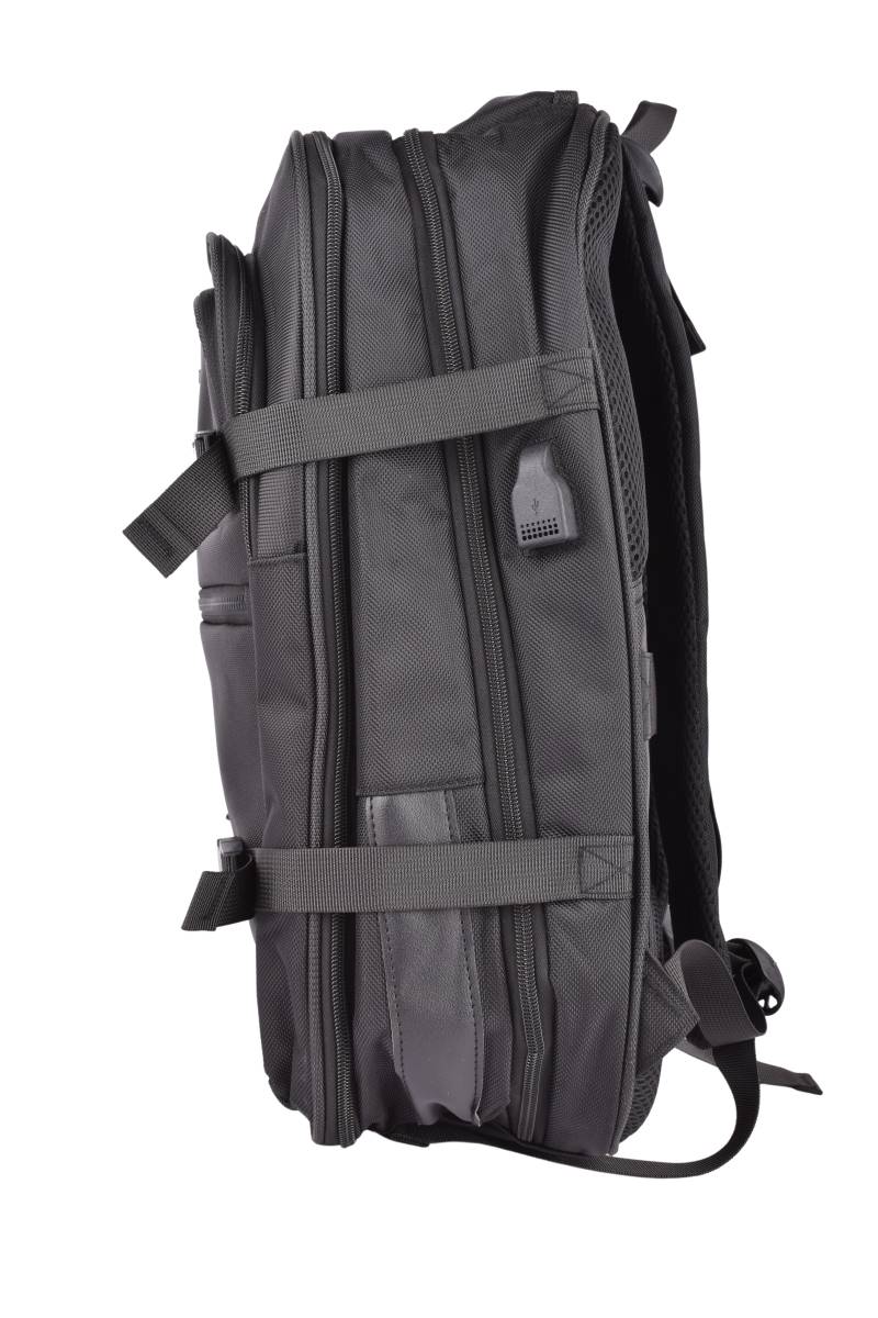 Mochila-Espalda-Modax-Travel-18--vs-Modelos