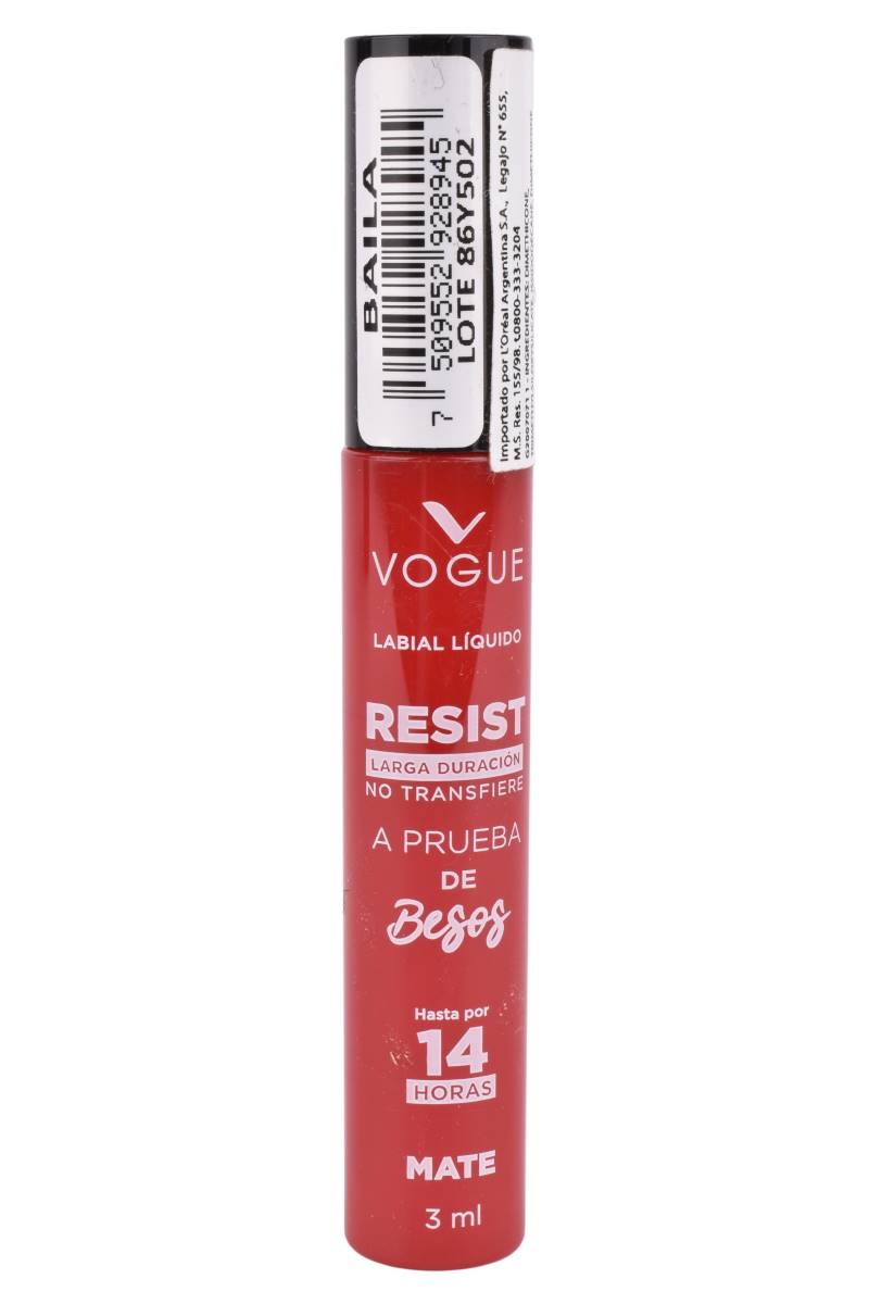 Lapiz-Labial-Vogue-Resist-Baila